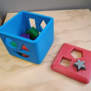 Cubo de Encaje 3D Montessori (Clasificador de Formas)
