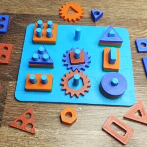 Tablero Montessori 3D de Encajes y Ensartado